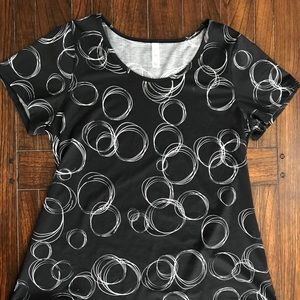 LuLarue Classic T size large